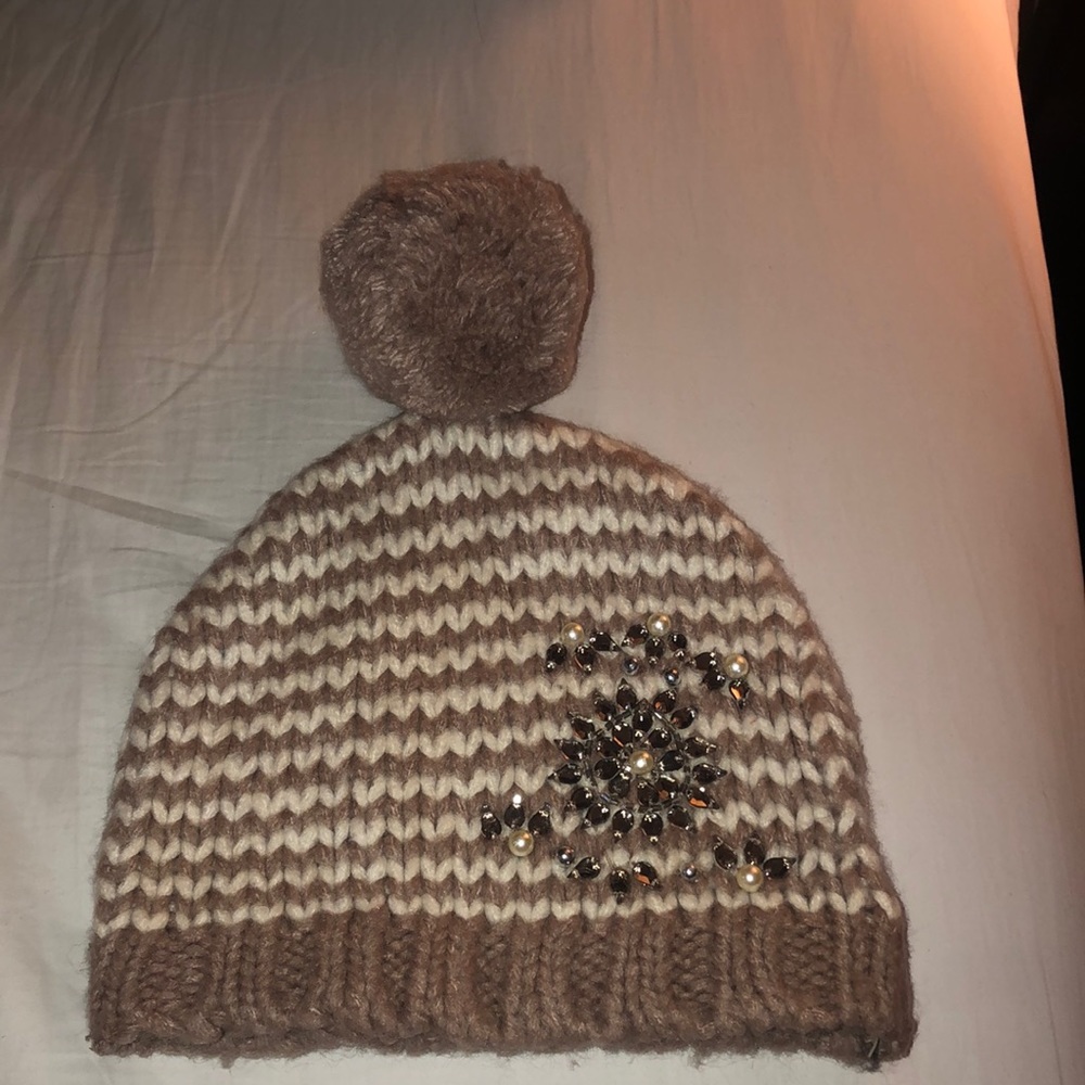 New without tags LOFT hat with bling and Pom Pom